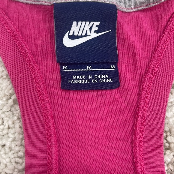 Nike Razorback Tanktop - Picture 3 of 4
